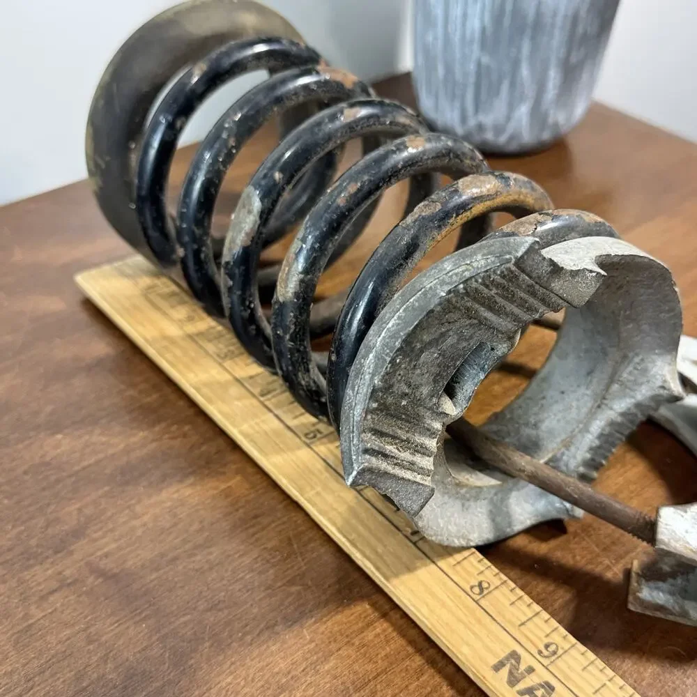 Heavy Duty Coil Spring Suspension Component with U-Bolt Clamp Assembly